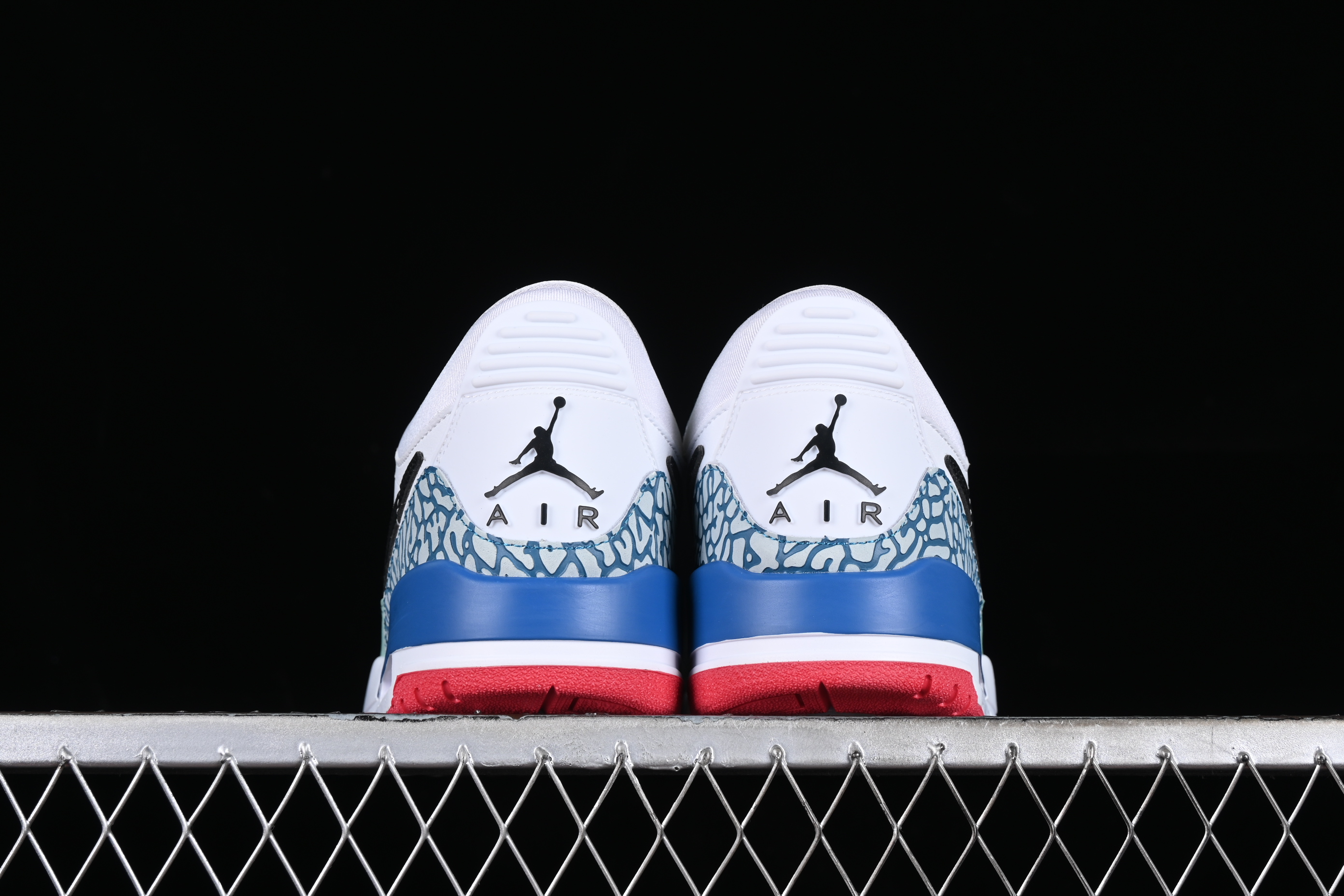 AJ312 low-profile
