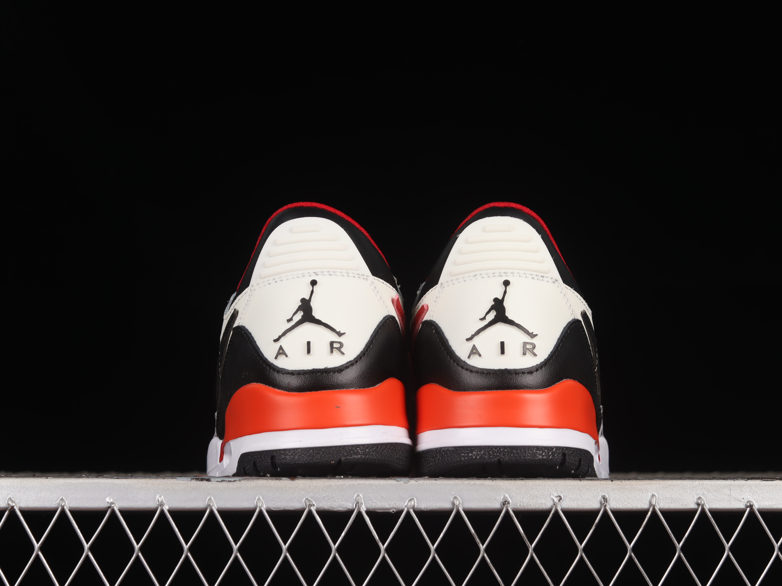 AJ312 Low profile