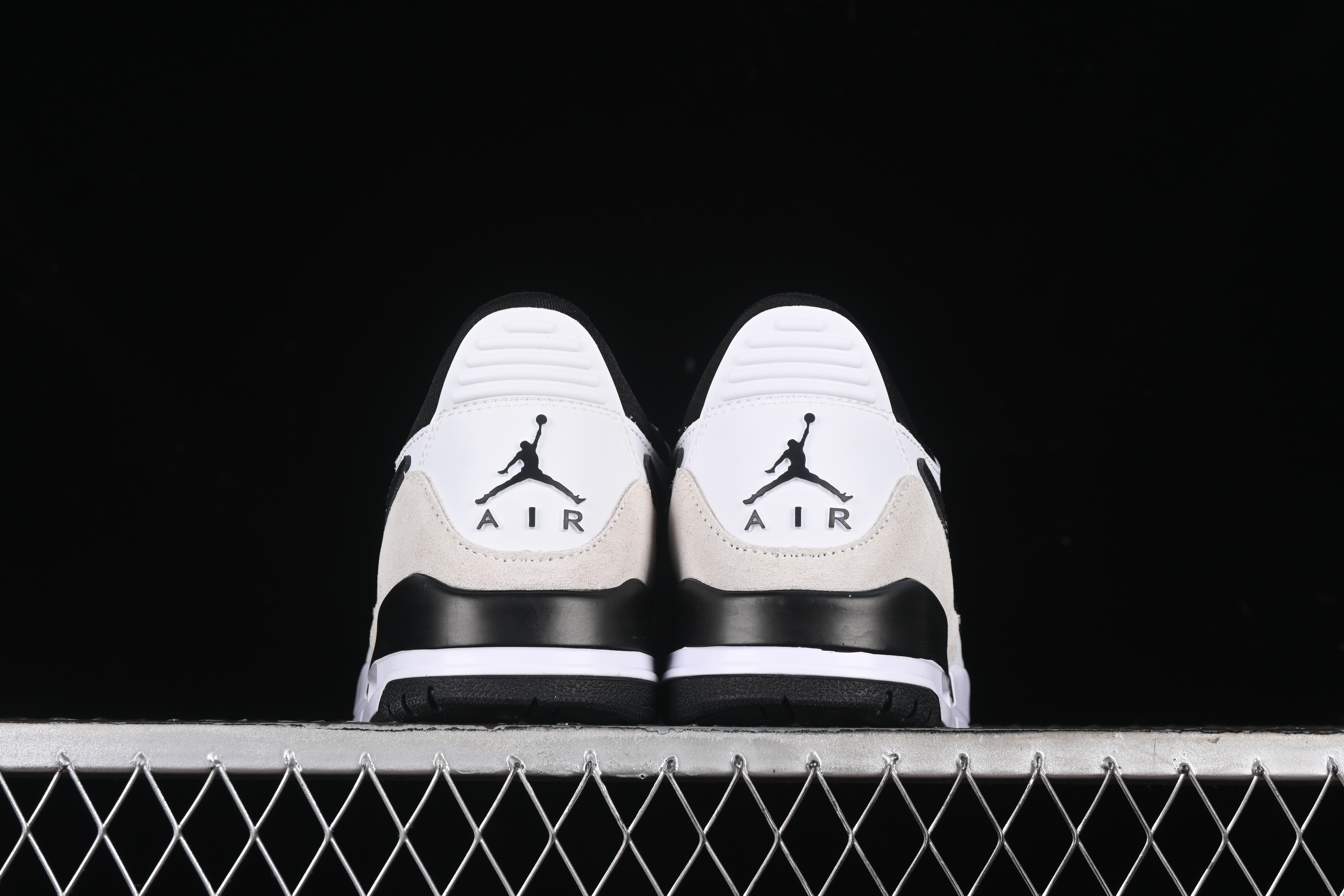 AJ312 Low helper