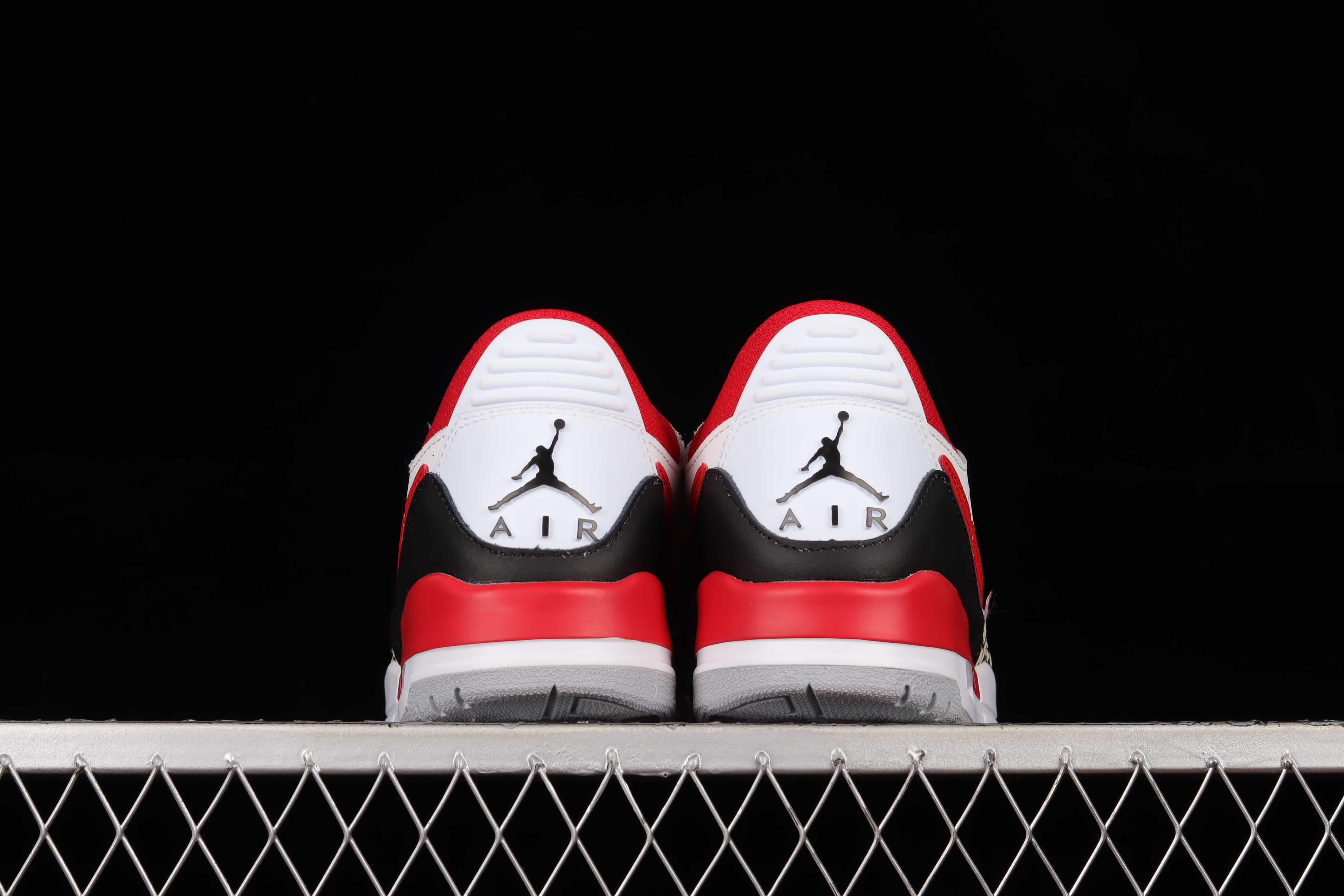 AJ312  Low side