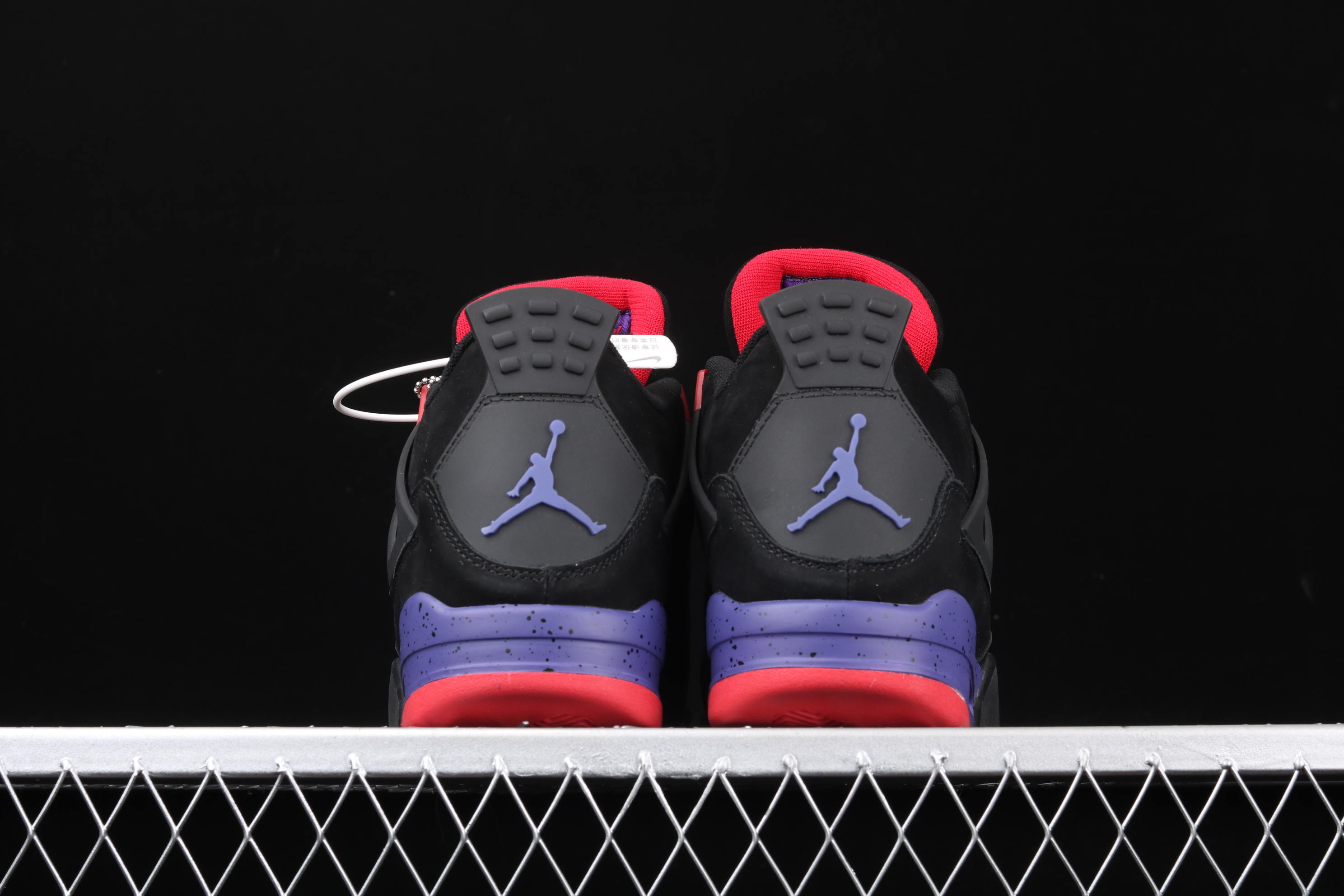 AJ4