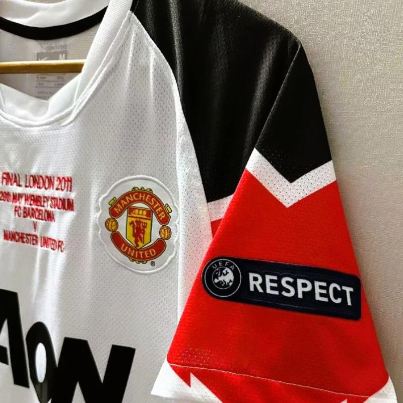 2010-2011 Manchester United Away  UCL
