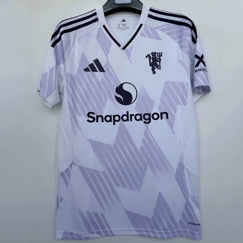 2025-2026 Man U Away