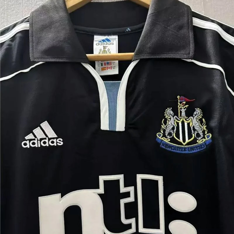 2000-2001 Newcastle United Away