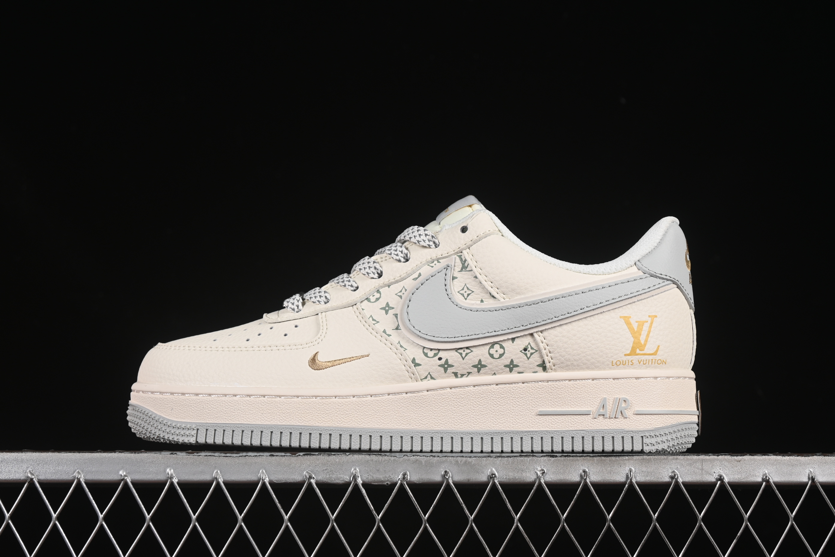 Nk Air Force 1