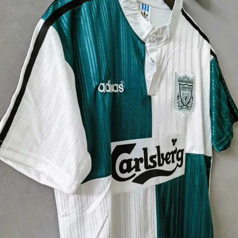 1995-1996 Liv  Away