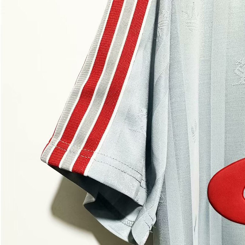 1988-1989  Liv  Away