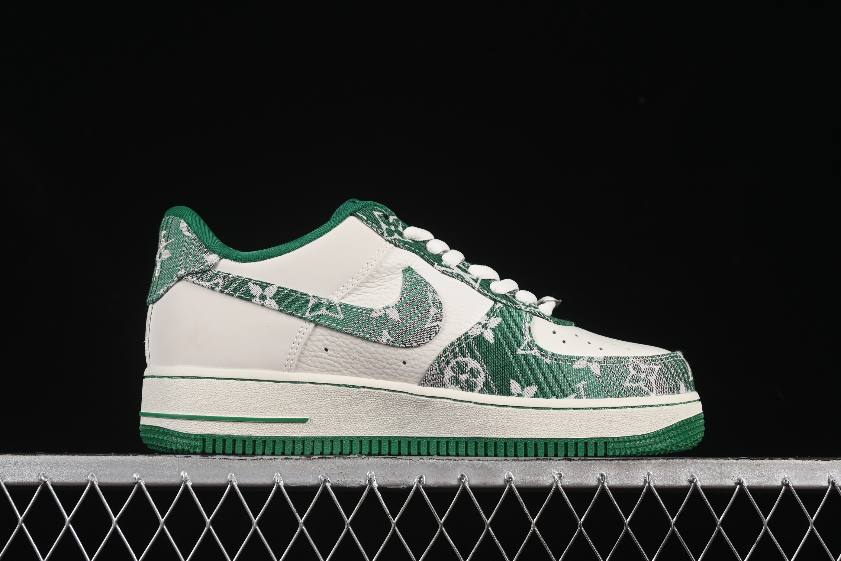 Nk Air Force 1