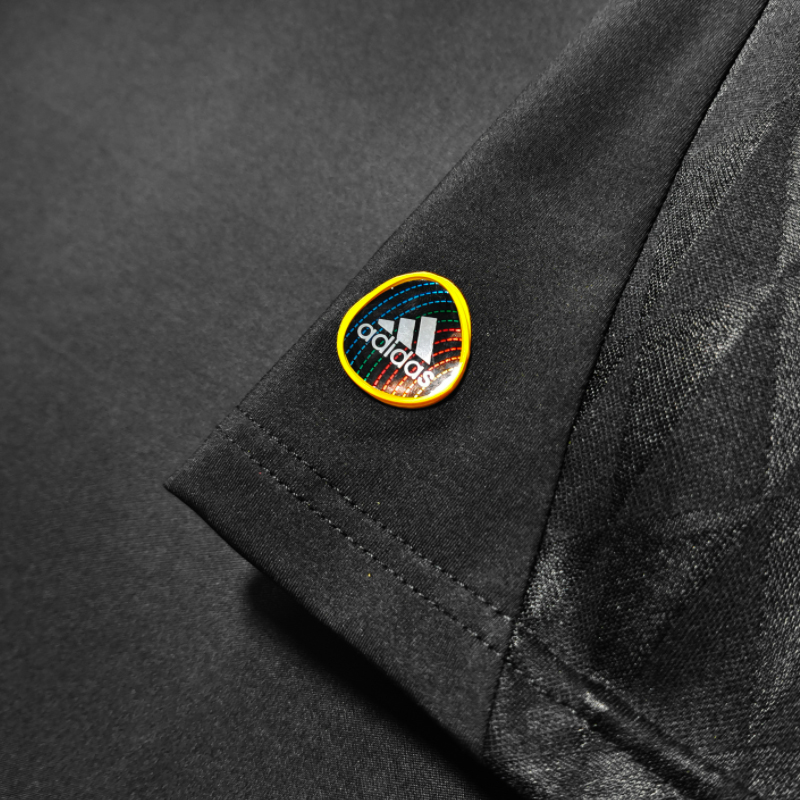 2010-2011  Liv Third