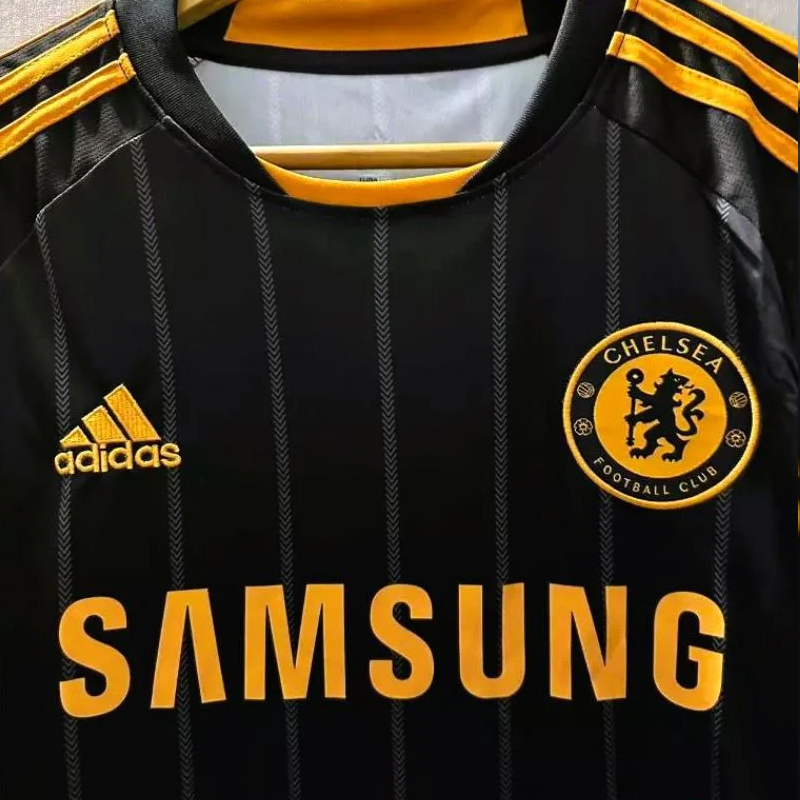 2010-2011 Chelsea Away