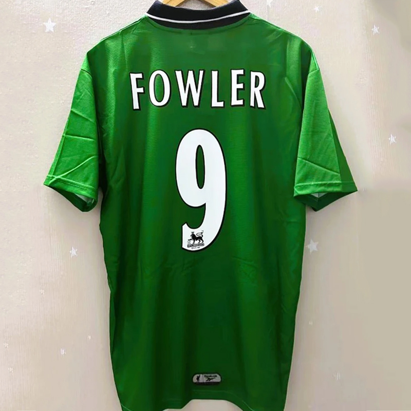 1999-2000  Liv  Away