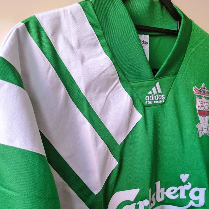 1992-1993 Liv  Away