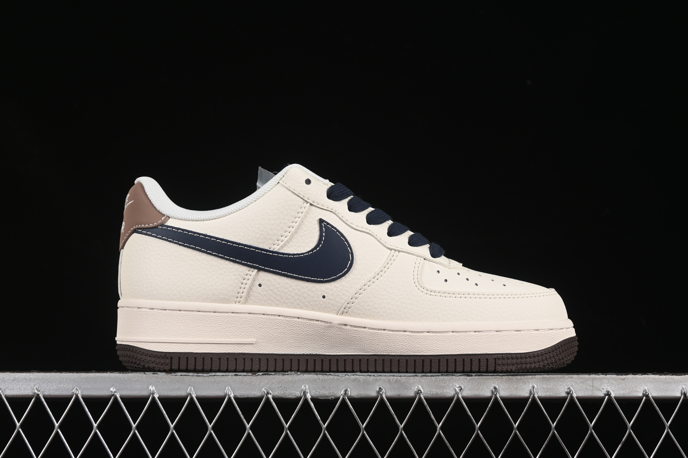 Nk Air Force 1