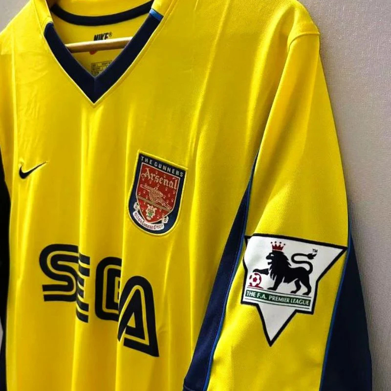 1999-2000 Arsenal Away