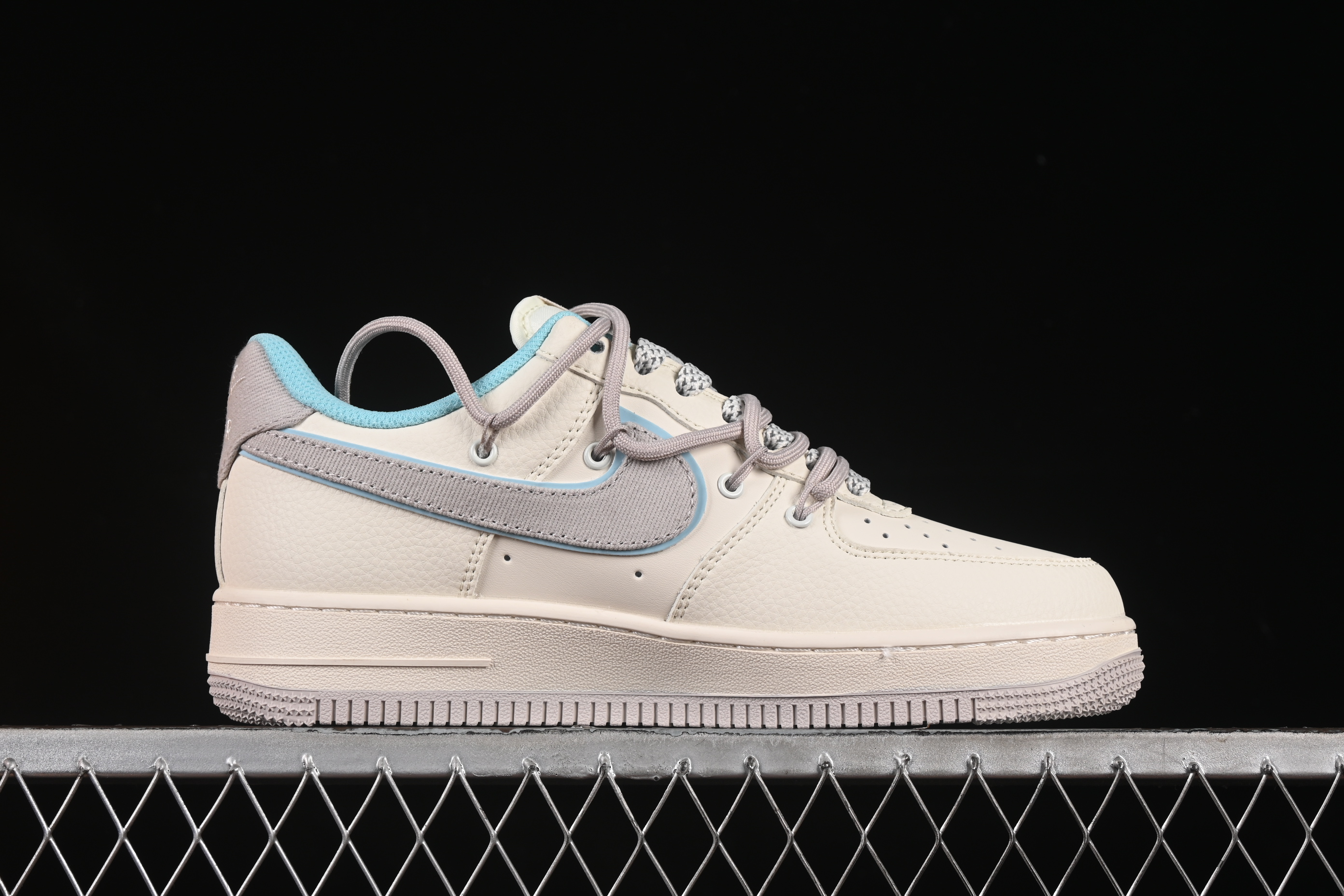 Nk Air Force 1