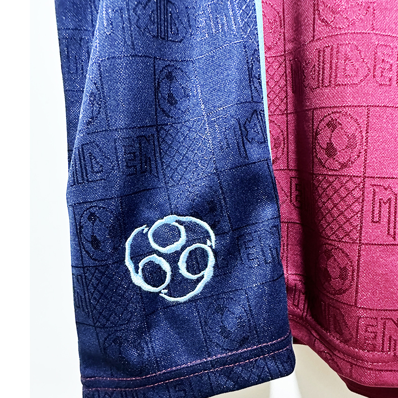 2010 West Ham United Iron Maiden Home