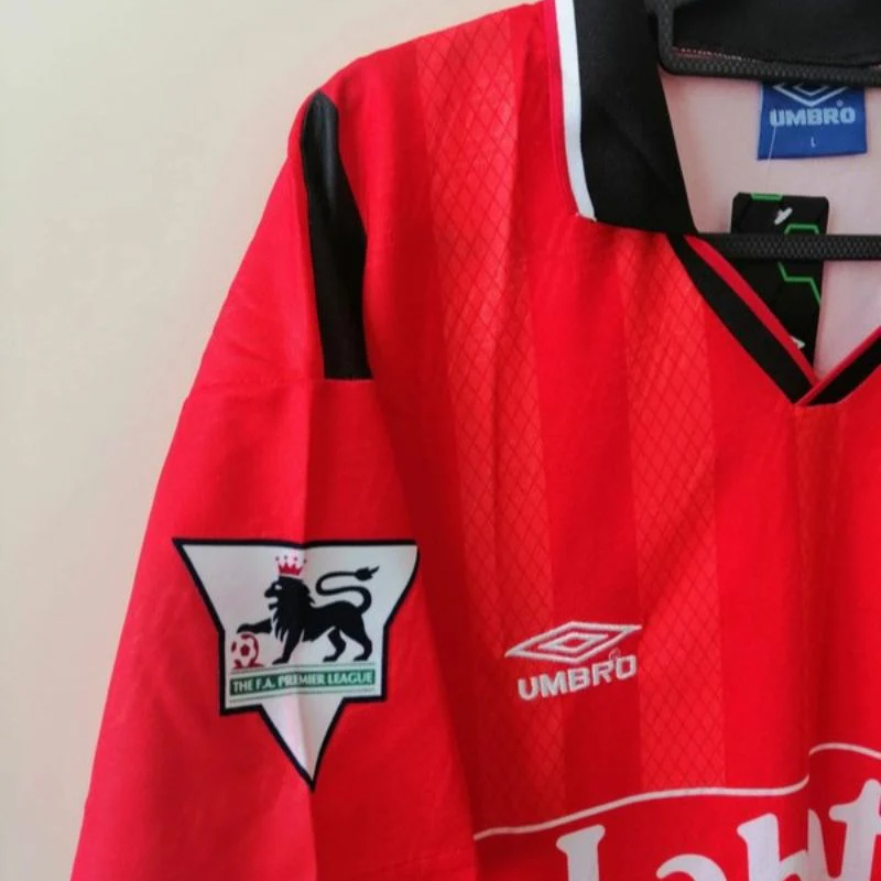 1994-1995 Nottingham Forest Home