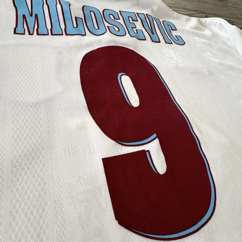 1996-1997 Aston Villa Away