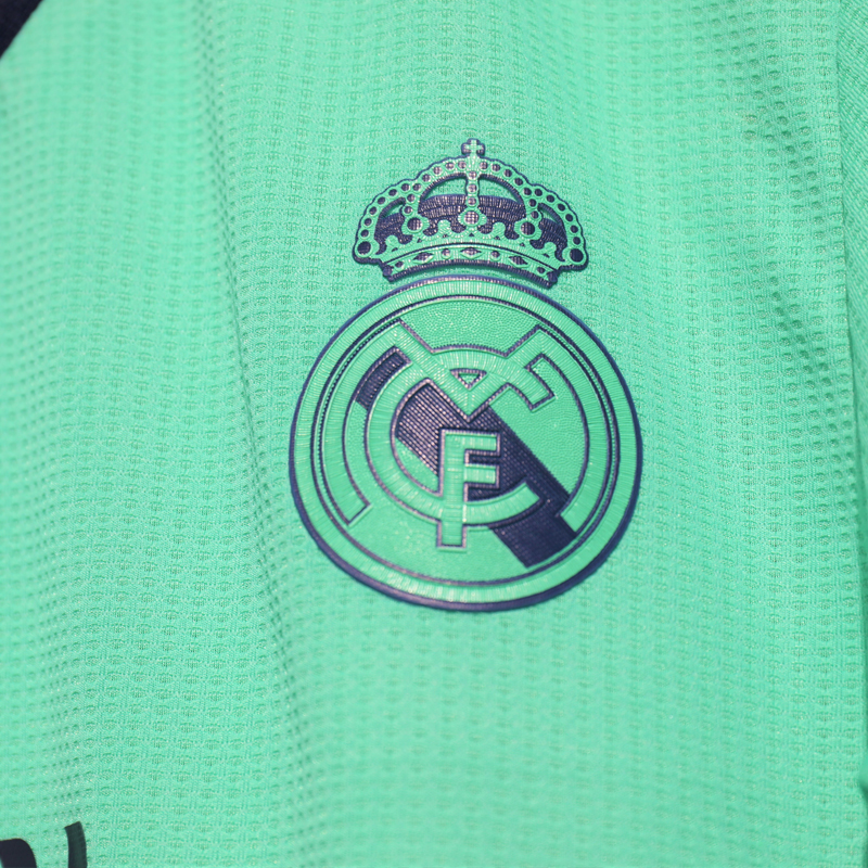 2019-2020 Real Madrid Third Player version