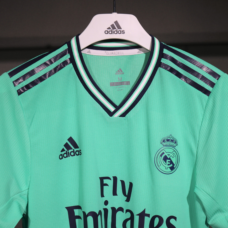 2019-2020 Real Madrid Third Player version