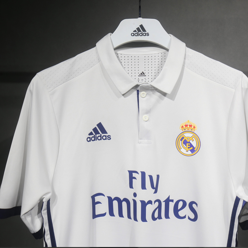 2016-2017 Real Madrid Home Player version