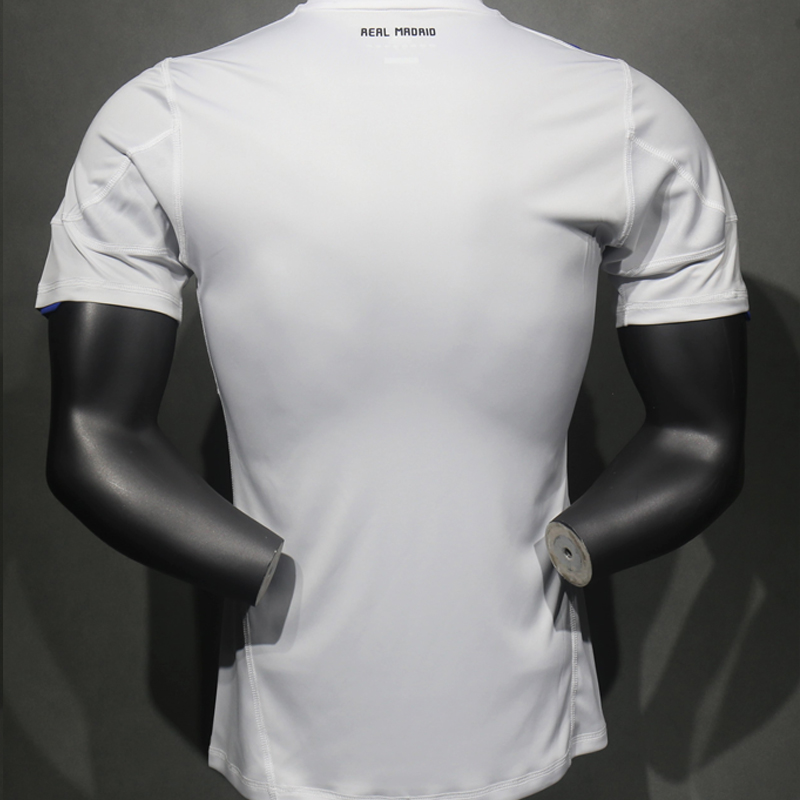 2010-2011 Real Madrid Home Player version