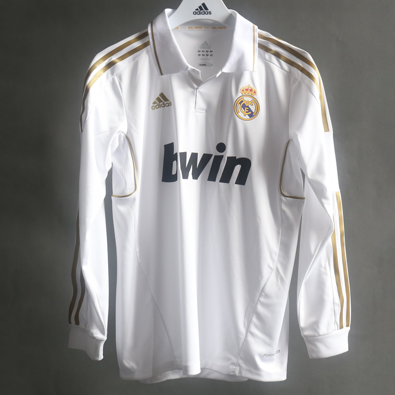 2011-2012 Real Madrid Home Player version