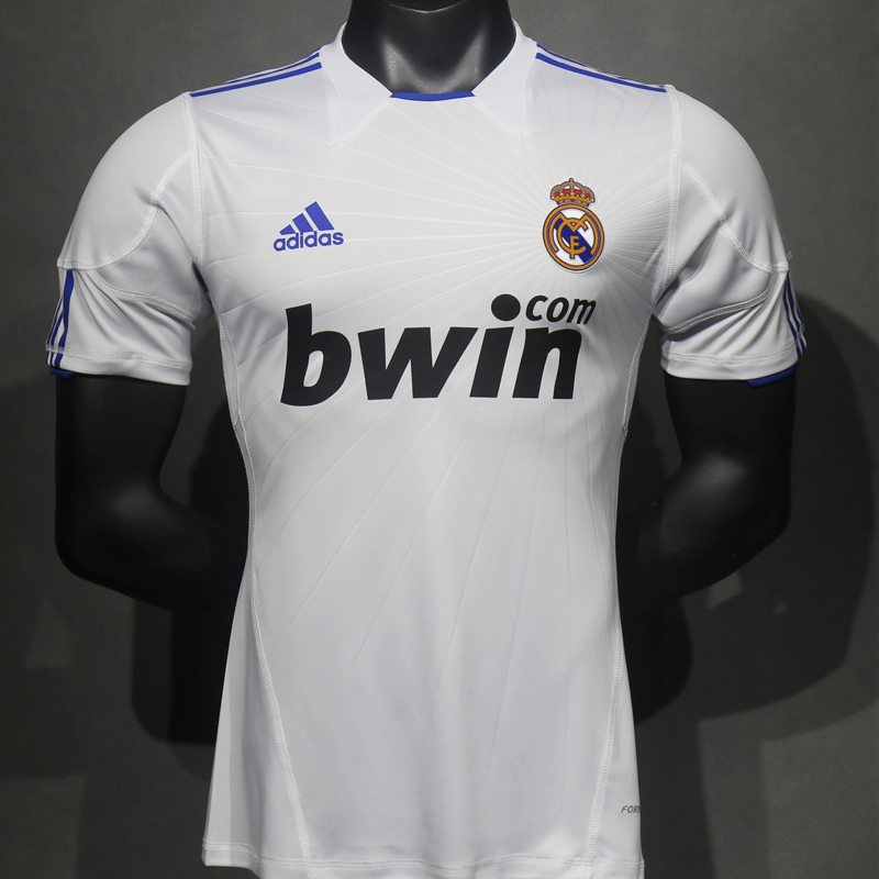2010-2011 Real Madrid Home Player version