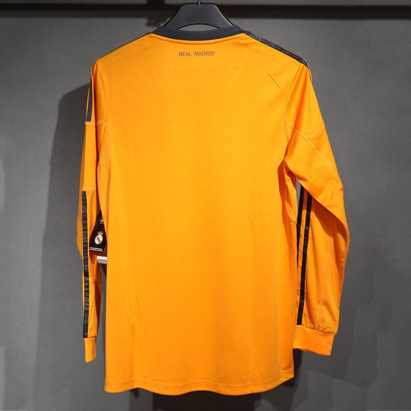 2013-2014 Real Madrid Third Player version