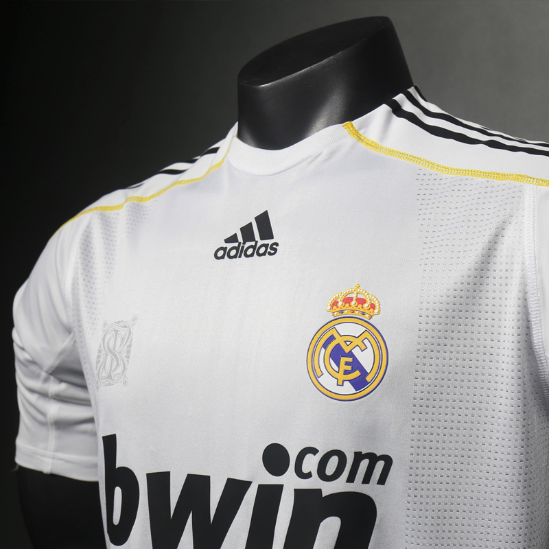 2009-2010 Real Madrid Home Player version