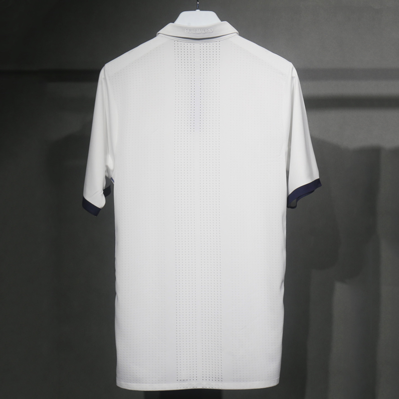 2016-2017 Real Madrid Home Player version