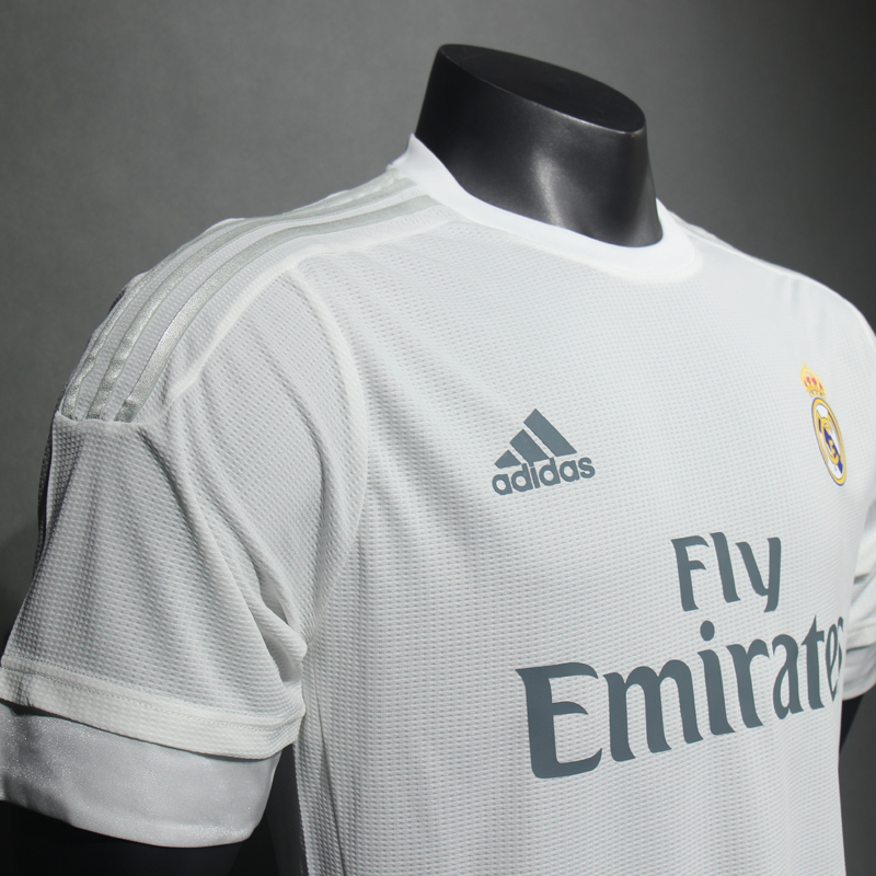 2015-2016 Real Madrid Home Player version
