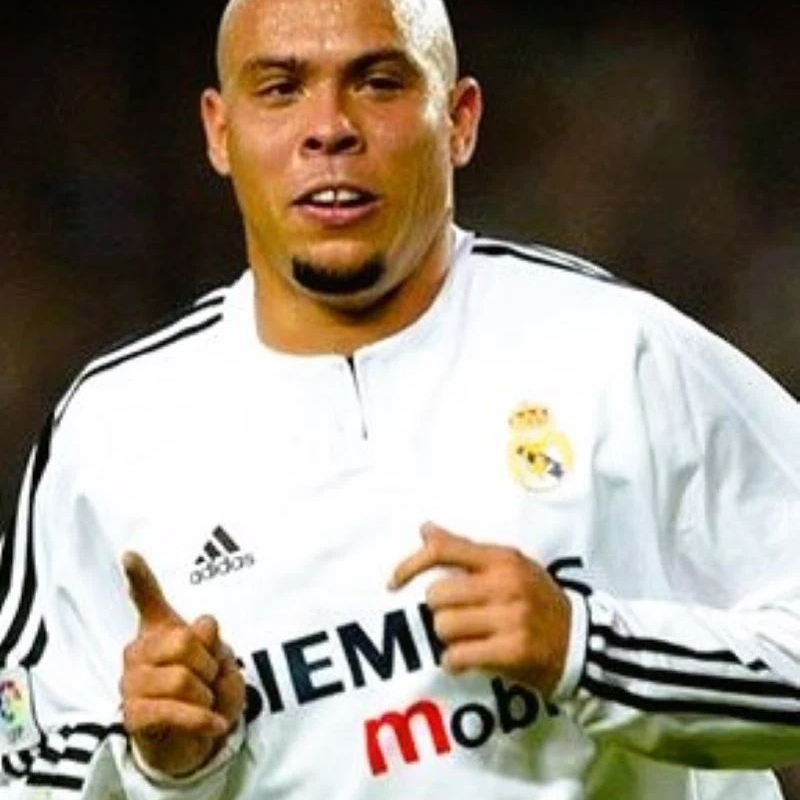 2003-2004  Real Madrid Home