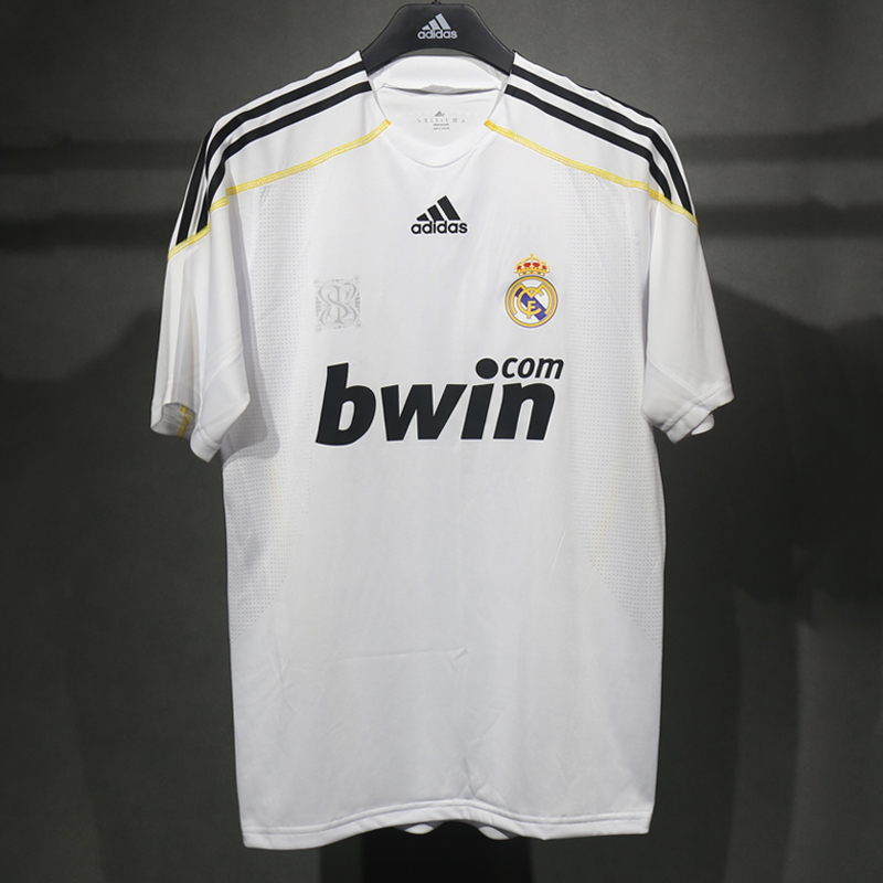 2009-2010 Real Madrid Home Player version