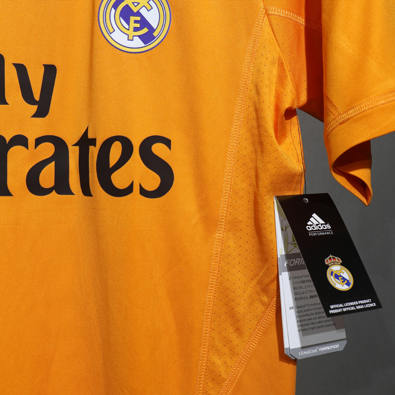 2013-2014 Real Madrid Third Player version