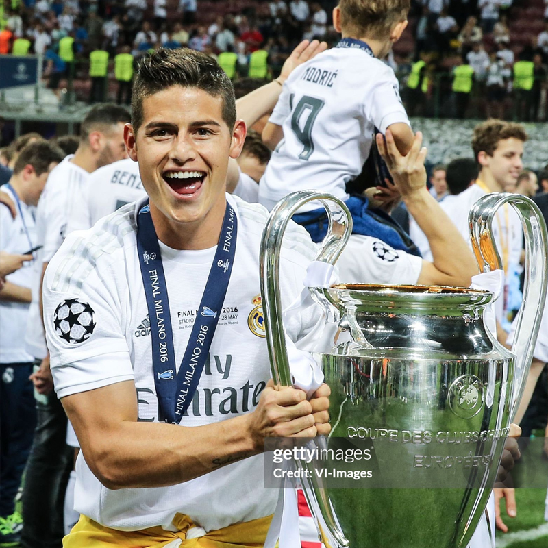 2015-2016 Real Madrid Home Player version