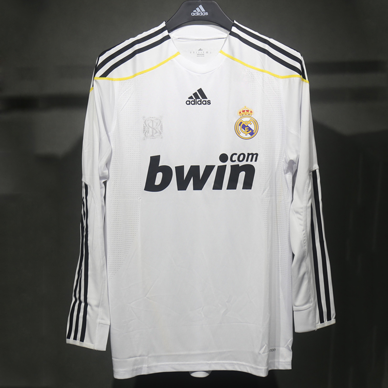 2009-2010 Real Madrid Home Player version