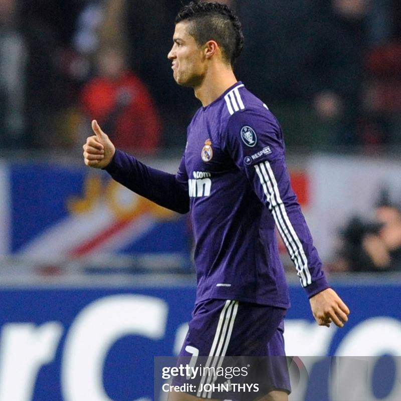 2010-2011 Real Madrid Third Player version