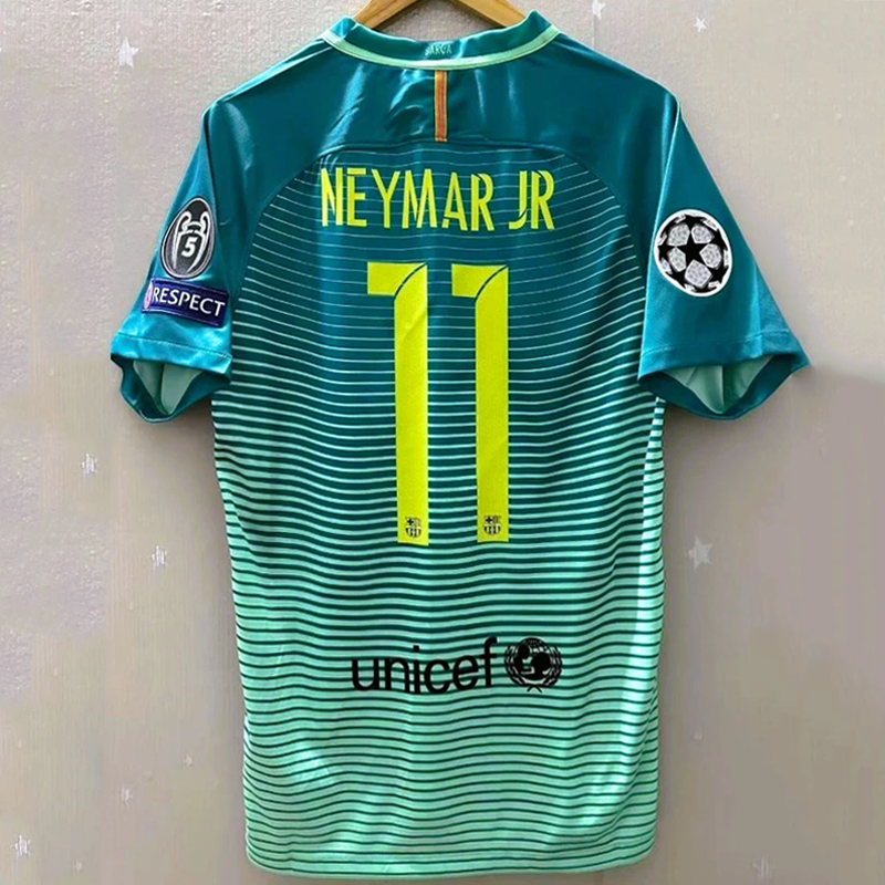 2016-2017 (Barcelona) Third