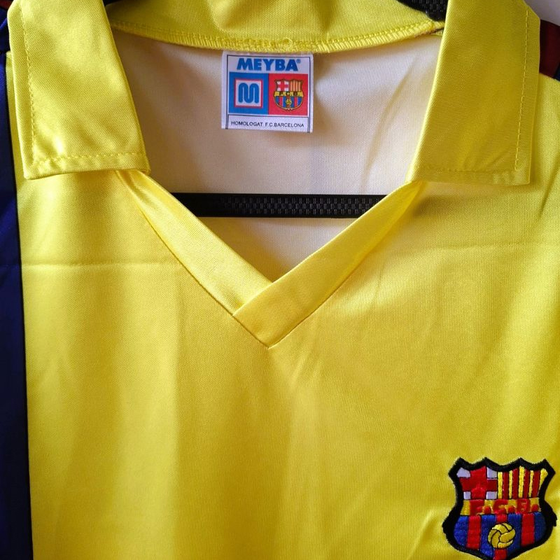 1983-1984 (Barcelona) Away