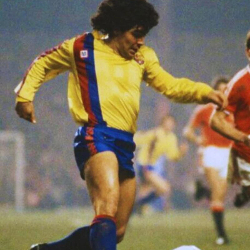 1983-1984 (Barcelona) Away