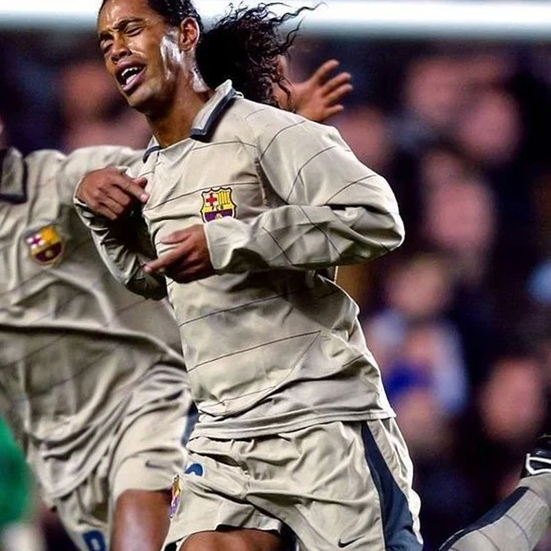 2003-2004 (Barcelona) Away