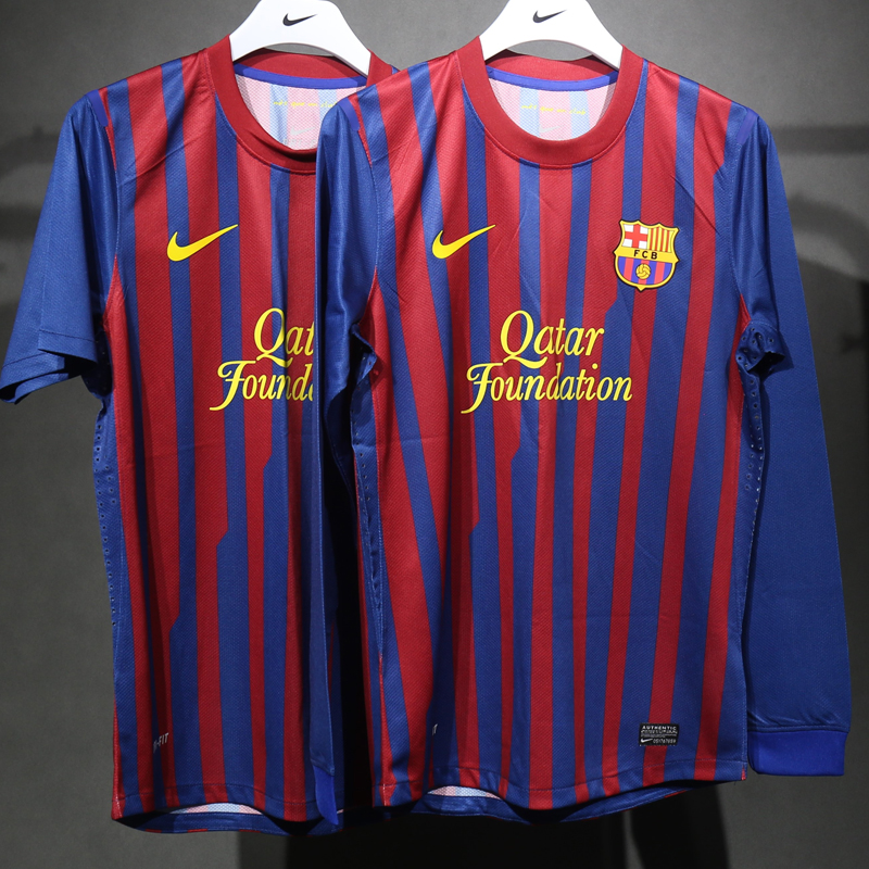 2011-2012 (Barcelona) Home Player version
