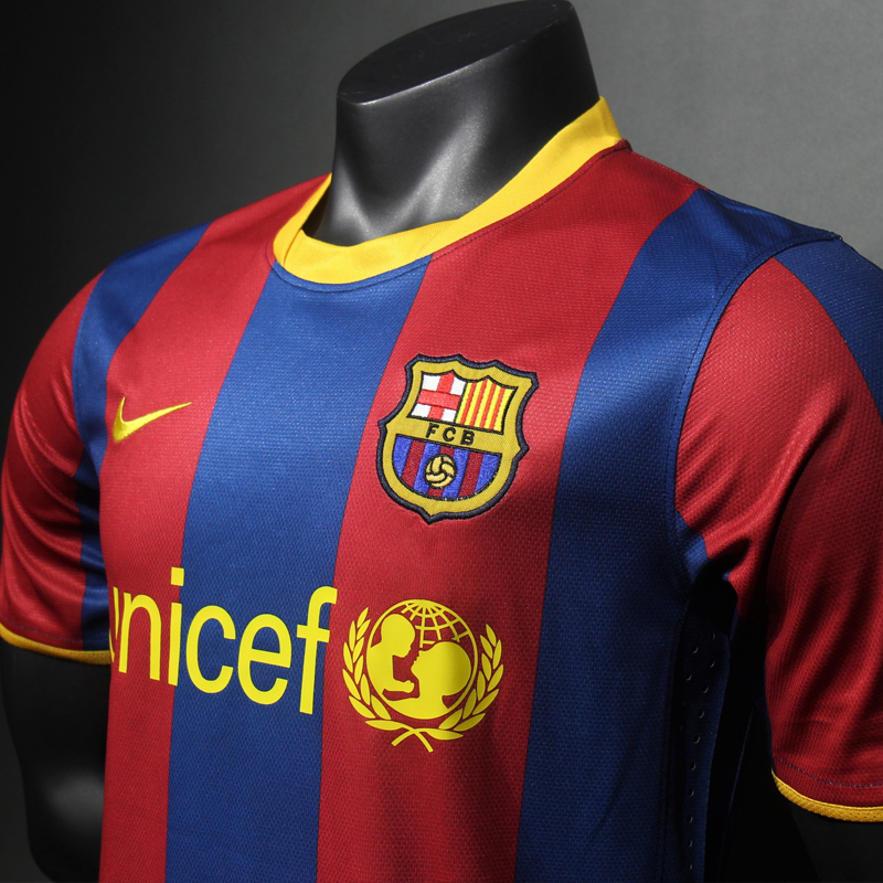 2010-2011 (Barcelona) Home Player version