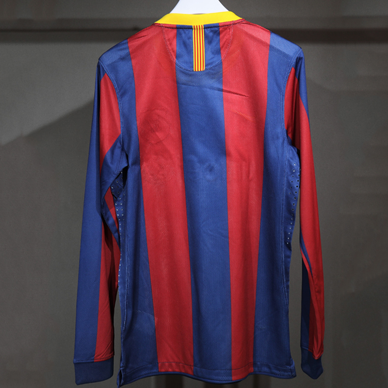 2010-2011 (Barcelona) Home Player version
