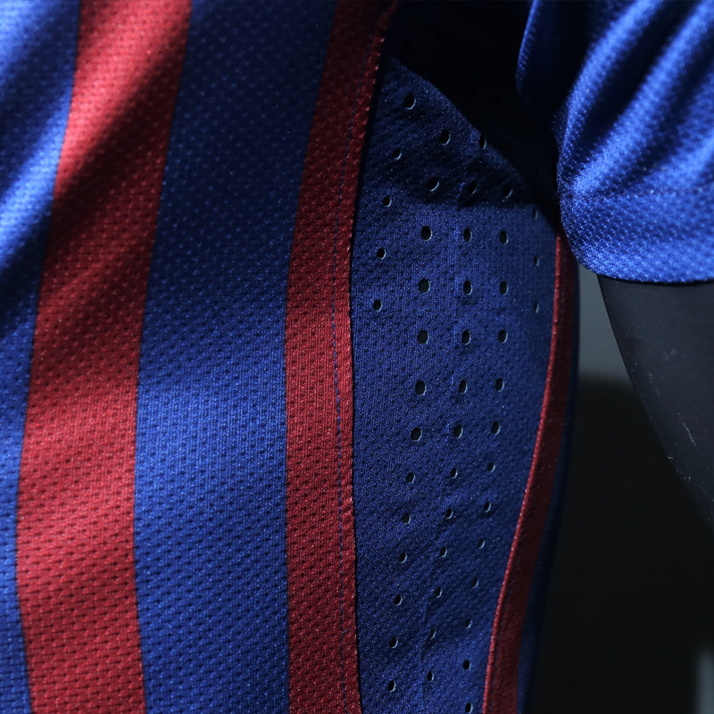 2011-2012 (Barcelona) Home Player version