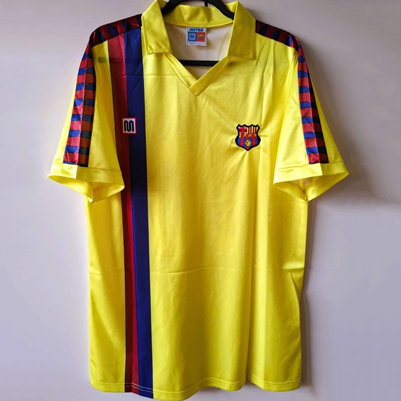 1983-1984 (Barcelona) Away