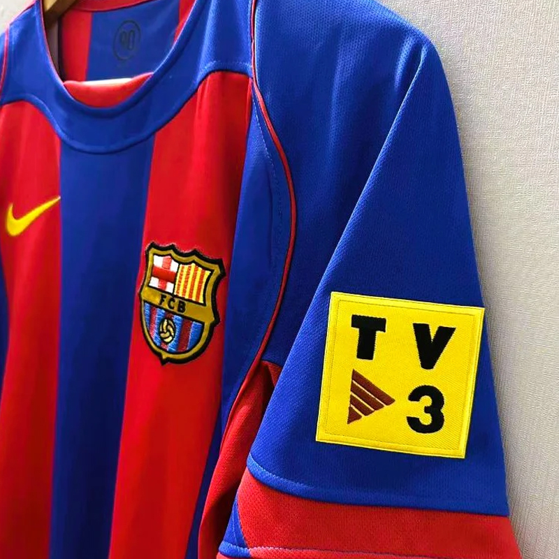 2004-2005 (Barcelona) Home