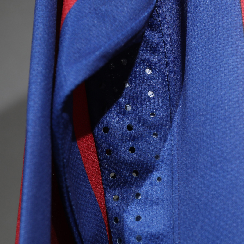 2010-2011 (Barcelona) Home Player version