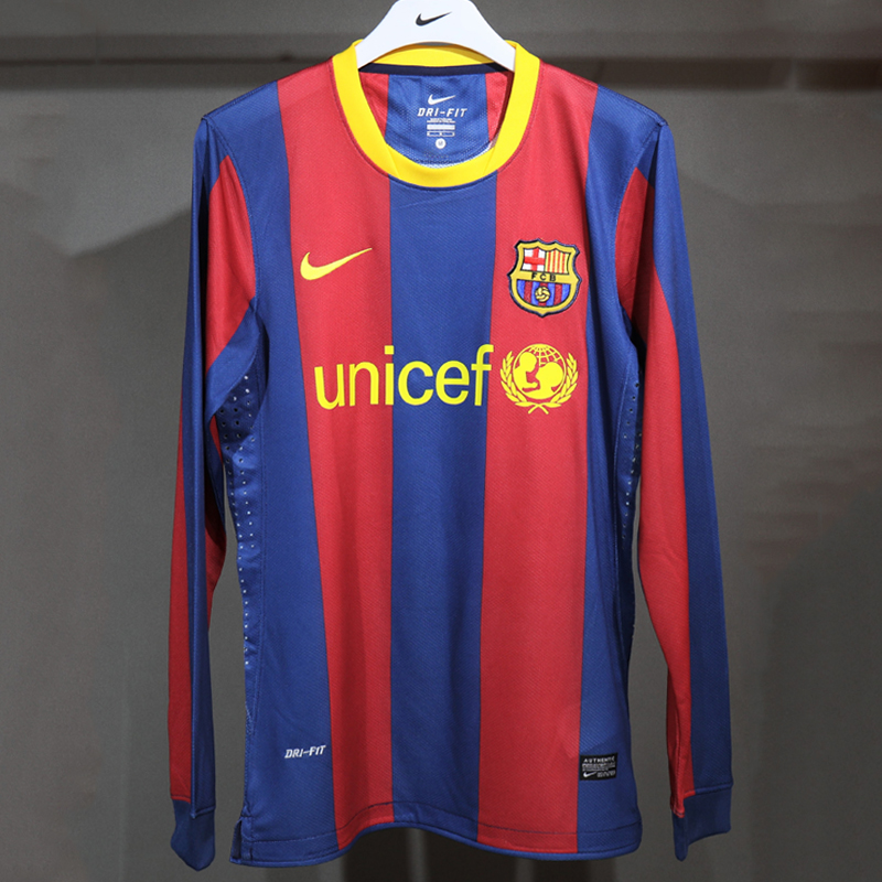 2010-2011 (Barcelona) Home Player version